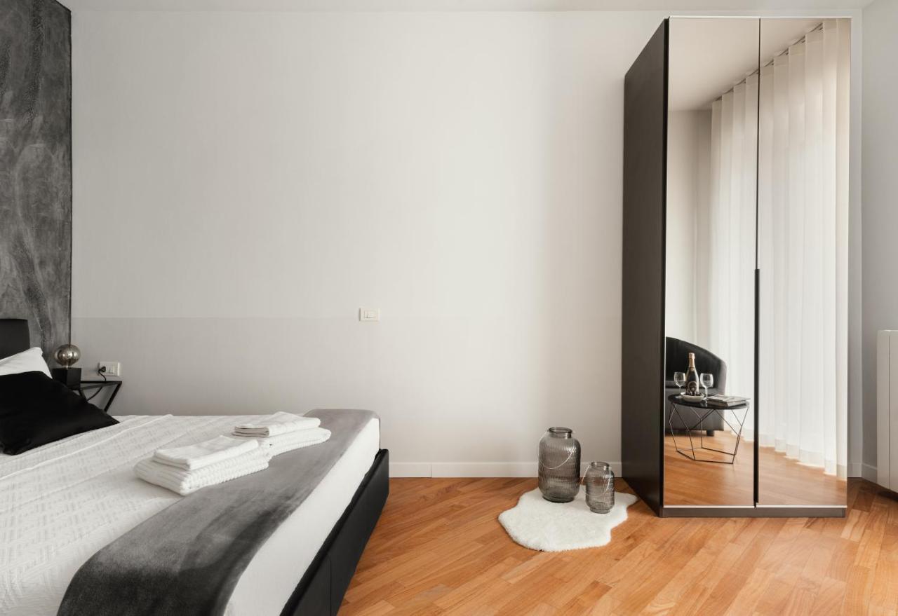 Deluxe Central Apartment Bergamo Dış mekan fotoğraf